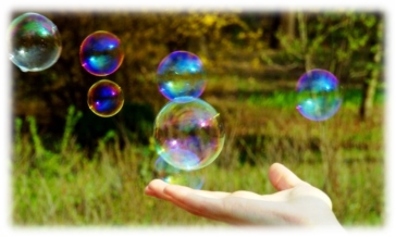 Гігантські бульбашки в домашніх умовах. Як у домашніх умовах зробити гарні  мильні бульбашки? Хто надув найбільшу мильну бульбашку у світі